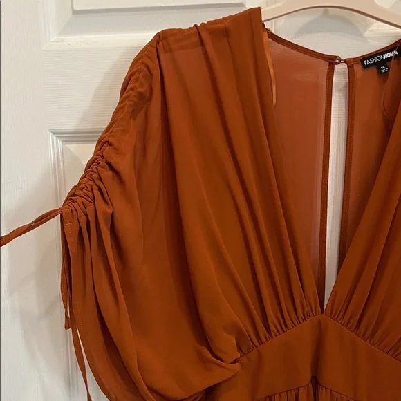 Fashion Nova Ruched Sleeve Rust Sienna Dress - Picture 3 of 9